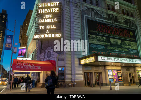 Il Shubert teatro di Broadway a New York mostra Jeff Daniels in Aaron Sorkin la versione di Harper Lee 'per uccidere un Mockingbird" Martedì, Marzo 12, 2019. (Â© Richard B. Levine) Foto Stock