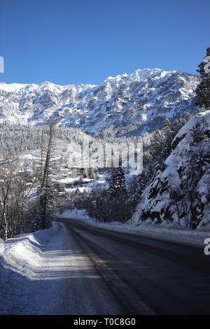 Ouray, Colorado - Gennaio 09, 2019: Autostrada 550 visualizza minuti fuori dalla città di Ouray in Colorado, Stati Uniti d'America Foto Stock