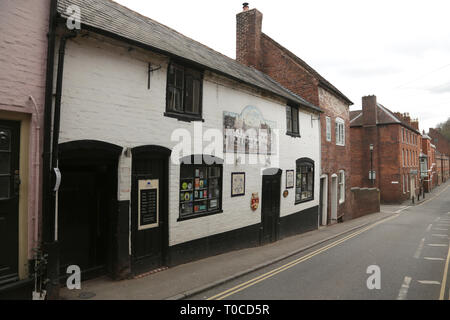 Il Pack Horse pub in High street, Bewdley, Worcestershire, Inghilterra, Regno Unito. Foto Stock