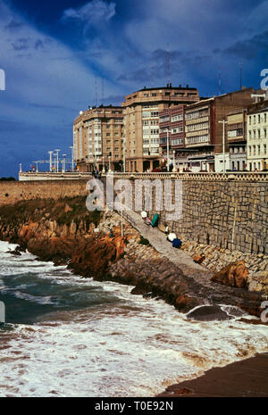 Playa del Matadero beach in La Coruña lungo la costa atlantica della Galizia, Spagna Foto Stock