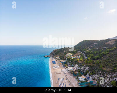 Kathisma Spiaggia, Lefkada Island, Grecia. Kathisma Spiaggia è una delle migliori spiagge di Lefkada isola nel Mar Ionio Foto Stock