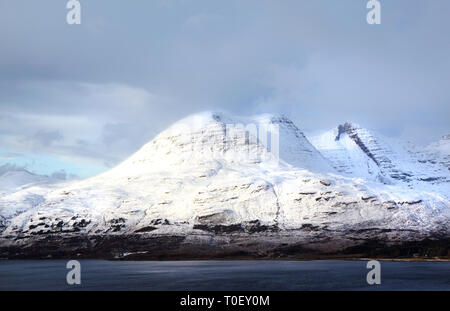 Ben Alligin, Torridon, Highlands scozzesi, Scozia, Gran Bretagna. Foto Stock