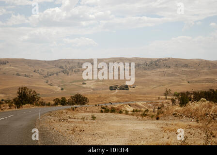 Australia paesaggi. Strade, deserto, prati, trasporti, paesaggi Foto Stock
