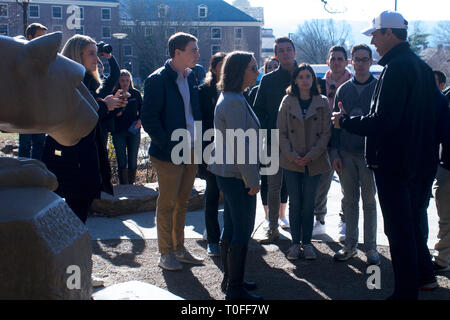 State College, Pennsylvania, USA. Xix Mar, 2019. Beto O'Rourke visita della Penn State University per un incontro e saluto con gli studenti nel corso di un mese di Marzo 19, 2019 La campagna stop in State College, PA, Stati Uniti d'America. Credito: OOgImages/Alamy Live News Foto Stock