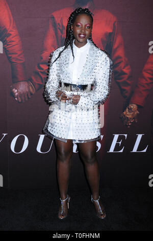 New York, New York, Stati Uniti. 19 marzo 2019. 19 marzo 2019 - New York, New York - Lupita Nyong'o alla Universal Pictures ''US'' Premiere al Museum of Modern Art di Midtown. Credito fotografico: LJ Fotos/AdMedia Foto Stock