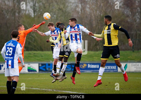 HEERENVEEN , calcio, 20-03-2019 , skoatterwald addestramento complesso , Stagione 2018 / 2019, Friendly , Mohammed Dauda durante la partita SC Heerenveen - Vitesse Foto Stock