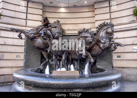 Londra, UK, 30 Ottobre 2012: i cavalli di Helios a Piccadilly Circus Foto Stock