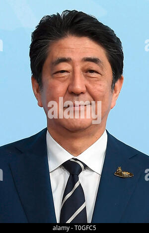 Shinzo Abe - * 21.09.1954 - politico giapponese, Primo Ministro del Giappone e leader del Partito liberale democratico del Giappone LDP. Foto Stock
