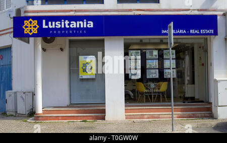 Quarteira, Portogallo la Lusitania, Agenzia Immobiliare a Quarteira, Portogallo. Foto Stock