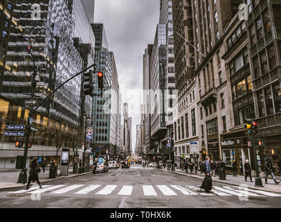 Tipico di New York City Street View Foto Stock