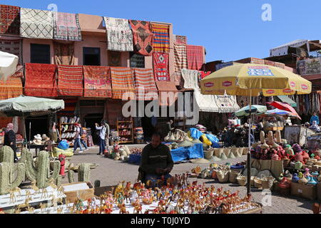 Souk Zrabia (tappetino mercato), Rahba Kdima, Medina, Marrakech, regione Marrakesh-Safi, Marocco, Africa del nord Foto Stock