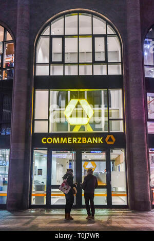 Ramo di Commerzbank, Rankestrasse, Kurfürstendamm, Charlottenburg di Berlino, Germania, Commerzbank Filiale, Rankestraße, Deutschland Foto Stock