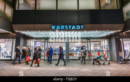 Karstadt, Kurfürstendamm, Charlottenburg di Berlino, Germania, Deutschland Foto Stock