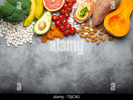 Naturali fonti alimentari di potassio Foto Stock