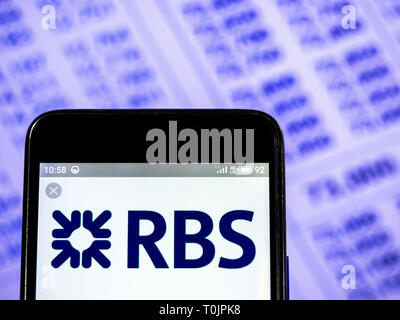 L'Ucraina. 20 Mar, 2019. The Royal Bank of Scotland plc logo azienda vede visualizzato su un telefono intelligente. Credito: Igor Golovniov SOPA/images/ZUMA filo/Alamy Live News Foto Stock