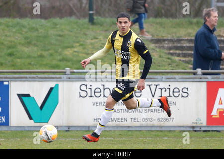 HEERENVEEN , calcio, 20-03-2019 , skoatterwald addestramento complesso , Stagione 2018 / 2019, Friendly , Aness Serghini durante la partita SC Heerenveen - Vitesse Foto Stock