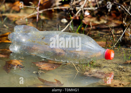 Ambiente: l'inquinamento del fiume Saone, Lione, Francia Foto Stock