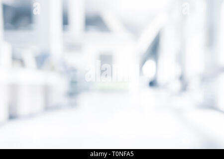 Astratto bianco sfocata medico ufficio medico camera il concetto di sfondo per la sfocatura spazio vuoto grigio, moderno e hospital Clinic farmacia, luce interni puliti r Foto Stock