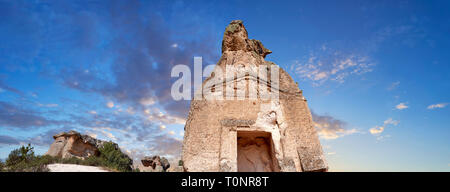 Frigia tempio di Aslankaya, VII secolo A.C. Valle Phyrigian, Emre Lago, Vicino Döğer, Turchia. Foto Stock