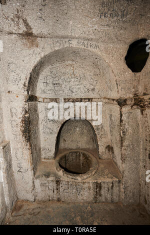 Foto e immagini della Chiesa Komurlu interno, IX secolo il monastero Vadisi Valley, 'Manastır Vadisi", dell'Ihlara Valley, Guzelyurt , Aksaray Foto Stock