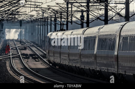 Leipzig, Germania. Xxi Mar, 2019. Il ghiaccio 696 passa Leipzig Airport sul suo modo da Frankfurt/Main a Kiel. Credito: Jan Woitas/dpa-Zentralbild/dpa/Alamy Live News Foto Stock