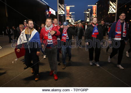 Londra, Regno Unito. 22 Mar, 2019. Inghilterra e Repubblica Ceca Tifosi si riuniscono a Wembley per stasera la partita di qualificazione a credito: Clearpix/Alamy Live News Foto Stock