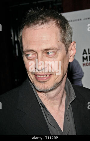 New York, NY, STATI UNITI D'AMERICA. 04 Settembre, 2007. Steve Buscemi al martedì, 4 sett 2007 Premiere per 'viva giorno ricordi: Home dall Iraq' alla Morgan Library & Museum di New York, NY, STATI UNITI D'AMERICA. Credito: Steve Mack/S.D. Mack foto/Alamy Foto Stock