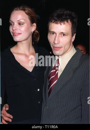 LOS ANGELES, CA. Novembre 21, 1997: Attore Michael Wincott & data a premiere del suo nuovo film, 'Alien risurrezione,' a Los Angeles. Foto Stock