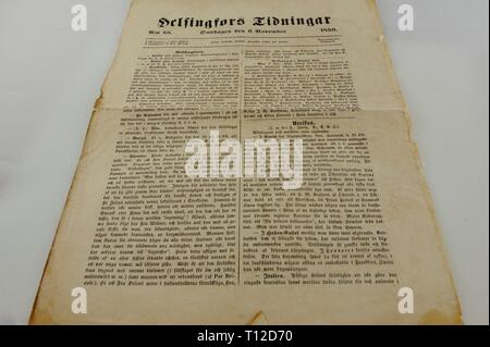 Helsinfors Tidningar è stato il primo quotidiano in lingua svedese pubblicato in Helsinki, 1829 -1866. È diventato il primo giornale in Finlandia. Nel 1864 il pap Foto Stock