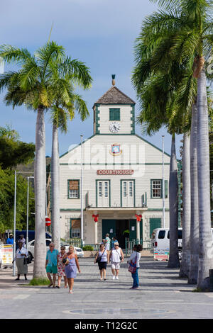 Il vecchio Palazzo di Giustizia (1793) dal lungomare, Philipsburg, Sint Maarten, Saint Martin, Piccole Antille, dei Caraibi Foto Stock