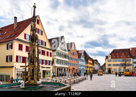 Rottenburg am Neckar, Germania, 16/03/2019: Rottenburg, il pittoresco vescovo della città sul fiume Neckar Foto Stock