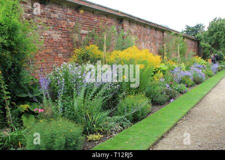 Tredegar House e giardino Foto Stock