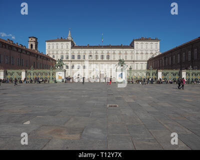 Torino, Italia - CIRCA NEL MARZO 2019: Palazzo reale significato (Palazzo Reale) Foto Stock