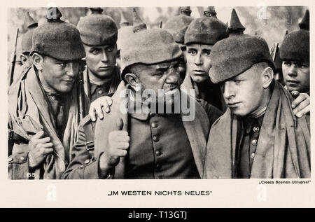 Fotografia promozionale di Lew Ayres Louis Wolheim e Owen Davis Jr in tutta tranquillità sul fronte occidentale - film muto era Foto Stock