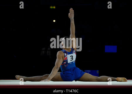 Birmingham, Regno Unito. 23 Marzo 2019.Joe Fraser (GBR) effettuando in corrispondenza di uomini della concorrenza per la ginnastica di Coppa del Mondo a Birmingham, Regno Unito. Credito: Giovanni Strondl. Foto Stock