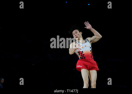 Birmingham, Regno Unito. 23 Marzo 2019.Kazuma Kaya (JPN) effettuando in corrispondenza di uomini della concorrenza per la ginnastica di Coppa del Mondo a Birmingham, Regno Unito. Credito: Giovanni Strondl. Foto Stock