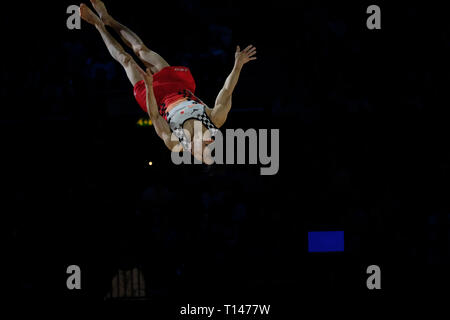 Birmingham, Regno Unito. 23 Marzo 2019.Kazuma Kaya (JPN) effettuando in corrispondenza di uomini della concorrenza per la ginnastica di Coppa del Mondo a Birmingham, Regno Unito. Credito: Giovanni Strondl. Foto Stock