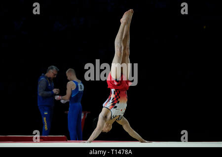 Birmingham, Regno Unito. 23 Marzo 2019.Kazuma Kaya (JPN) effettuando in corrispondenza di uomini della concorrenza per la ginnastica di Coppa del Mondo a Birmingham, Regno Unito. Credito: Giovanni Strondl. Foto Stock