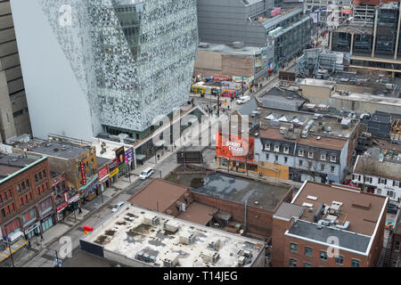 Vista di Yonge Street, Toronto. Canada Foto Stock