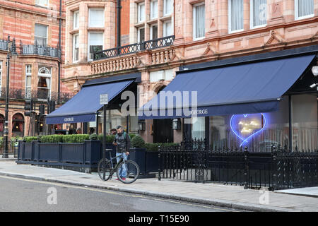 Il ristorante George su South Audley Street, Mayfair, London, England, Regno Unito Foto Stock