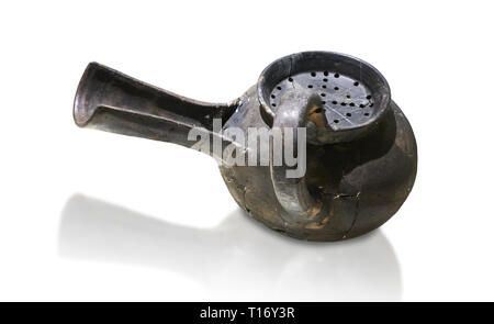 Grigio frigia vaso in ceramica con un filtro e un tubo di lancio lungo da Gordion. Raccolta frigia, 8-VII secolo a.c. - Museo della Civiltà anatolica Foto Stock