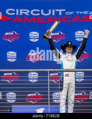 Austin, Texas, Stati Uniti d'America. 24 Mar, 2019. COLTON HERTA (R) (88) degli Stati Uniti vince la Indycar Classic presso la Indycar Classic presso il circuito delle Americhe di Austin, Texas. (Credito Immagine: © Walter G Arce Sr Asp Inc/ASP) Credito: ZUMA Press, Inc./Alamy Live News Foto Stock