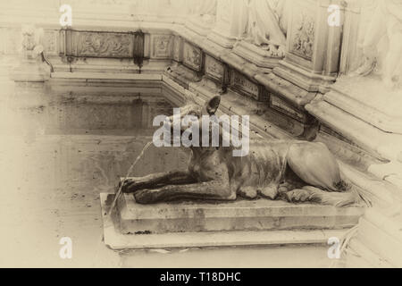 Fonte Gaia, fontana a Piazza del Campo a Siena, Toscana, Italia. Foto Stock