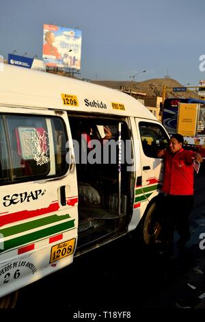 Il Popcorn venditori ambulanti in Plaza Norte iin LIMA. Dipartimento di Lima.PERU Foto Stock