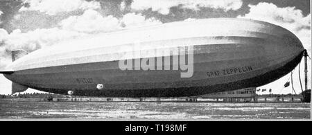 Trasporti / trasporto, aviazione, dirigibile, zeppelin LZ 127 "Graf Zeppelin", in corrispondenza del montante di ormeggio nel Pernambuco, Recife, Brasile, 21.5.1930, Additional-Rights-Clearance-Info-Not-Available Foto Stock
