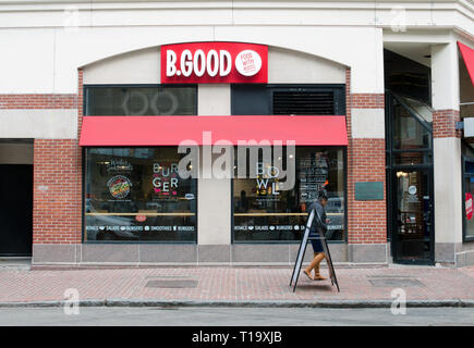 B.buon ristorante esterno su Devonshire Street in Downtown Crossing Boston Massachusetts, STATI UNITI D'AMERICA Foto Stock