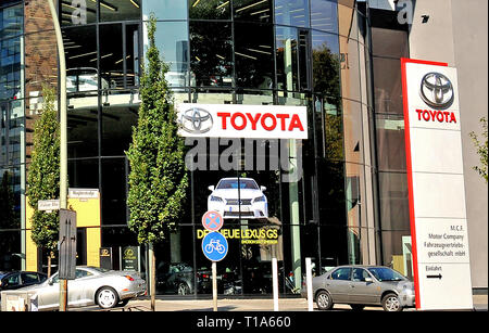 Toyoto Motor Company, Stralauer Allee, Berlino, Germania Foto Stock