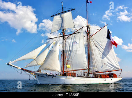 Nel mare del Nord con la Tall Ships Race, Sunderland 2018 Foto Stock