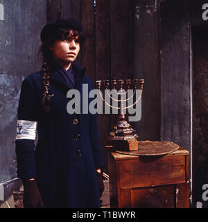 Ein Stück Himmel, Fernsehserie, Deutschland 1982, Regie: Franz Peter Wirth, Folge 4 'Die Endlösung', Darsteller: Dana Vavrova Foto Stock