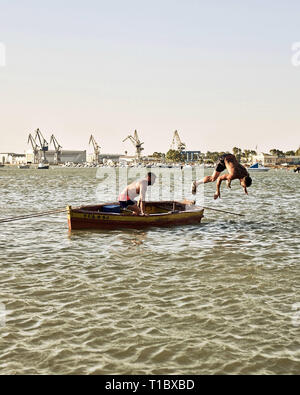 ENTRE dos aguas (2018). Credito: La Termita film / B-team foto / andare tutti i film / / Album Foto Stock